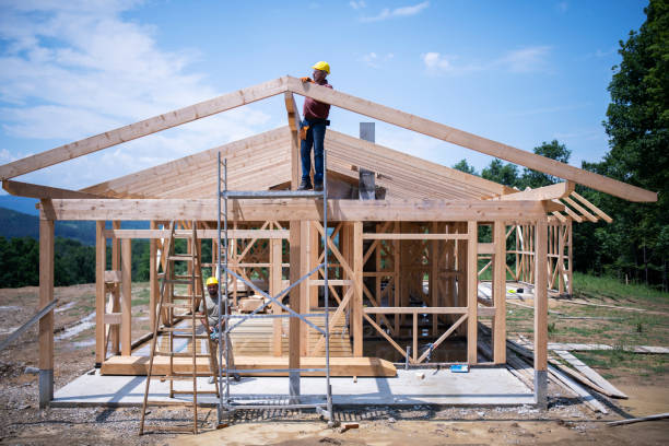 Best Roof Leak Repair  in Goshen, CA